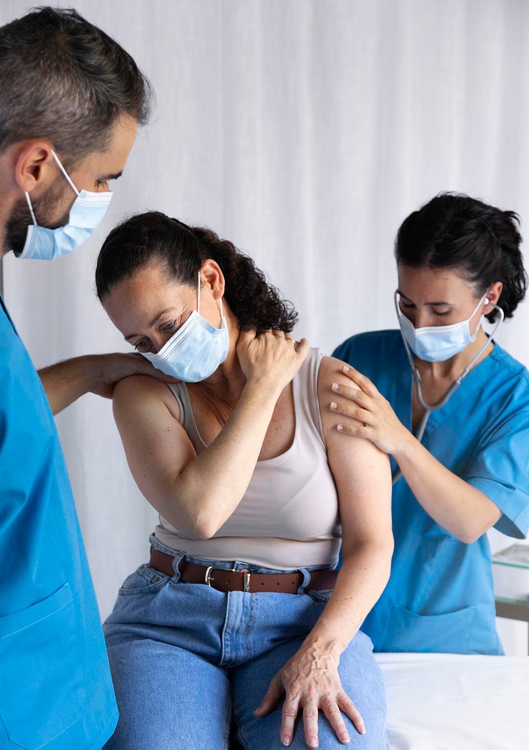 front-view-patient-feeling-pain